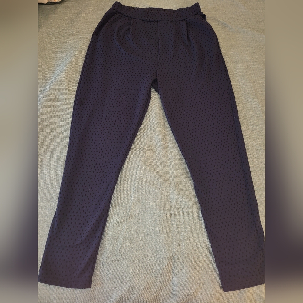 Isaac Mizrahi Comfy Work Pants! Dark Blue, Black Polka Dots